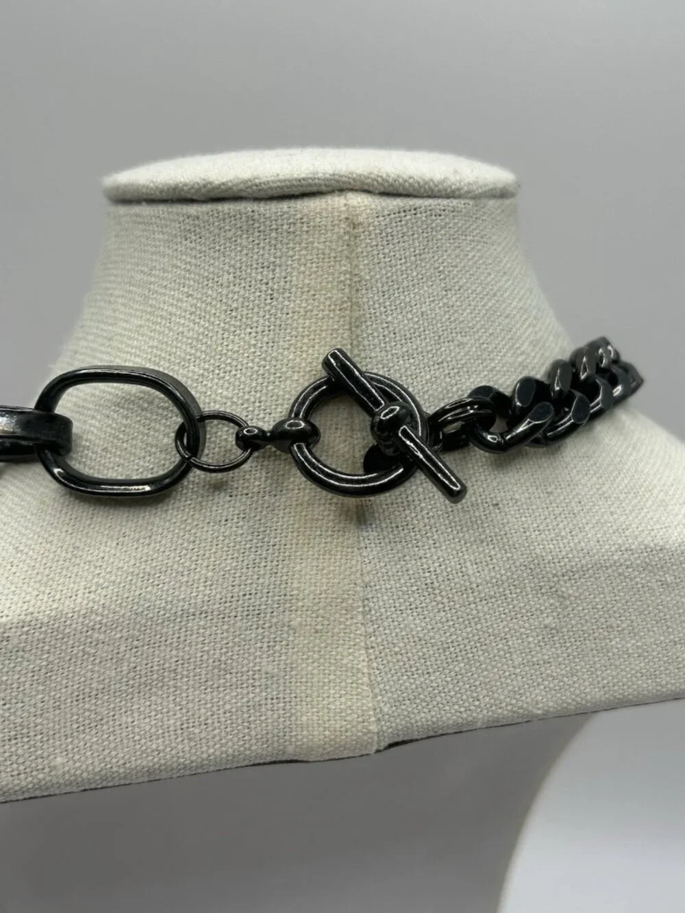 Vintage Black Gunmetal Mixed Link Chain Necklace Toggle Clasp Statement Necklace - Picture 12 of 16